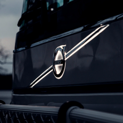 Logo rétro-éclairé VOLVO FH5 - Blanc