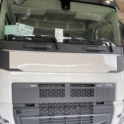 PLAQUE DE LISSAGE VOLVO FH5 2024