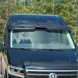 Visière pare-soleil LEDs intégrées avec découpe pour caméra - MAN TGE / Volkswagen CRAFTER 2017+ - 12V